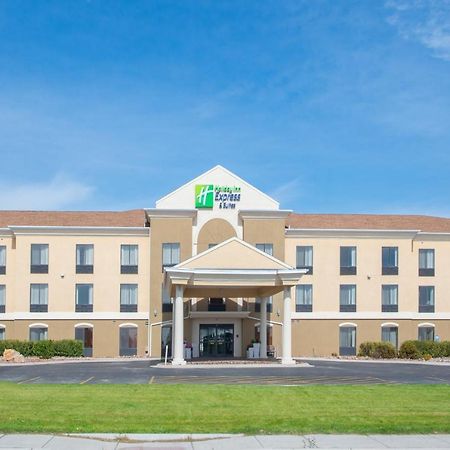 Holiday Inn Express & Suites Douglas By Ihg Exterior photo